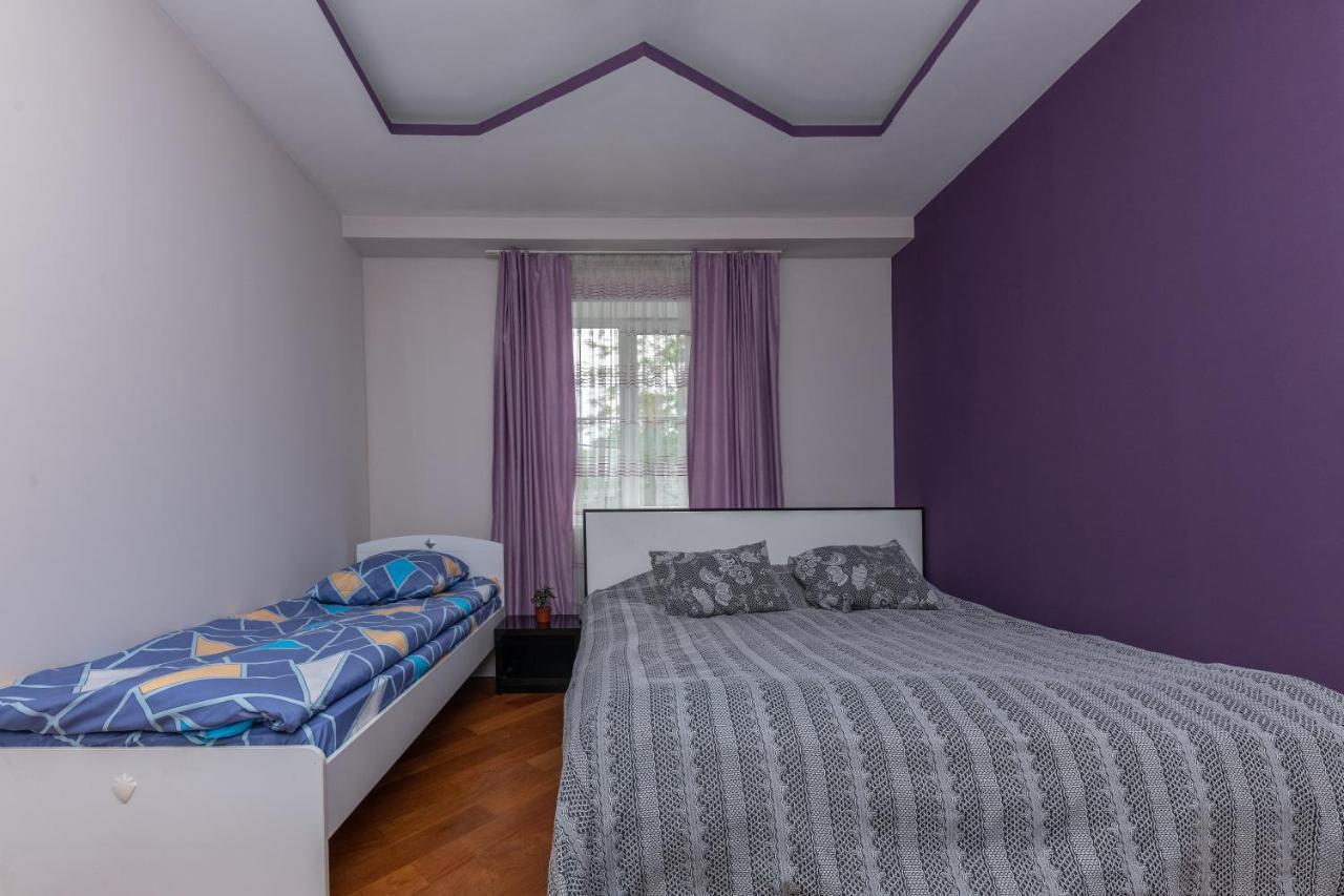 Wanderlust Boutique Hostel Almaty Exterior photo