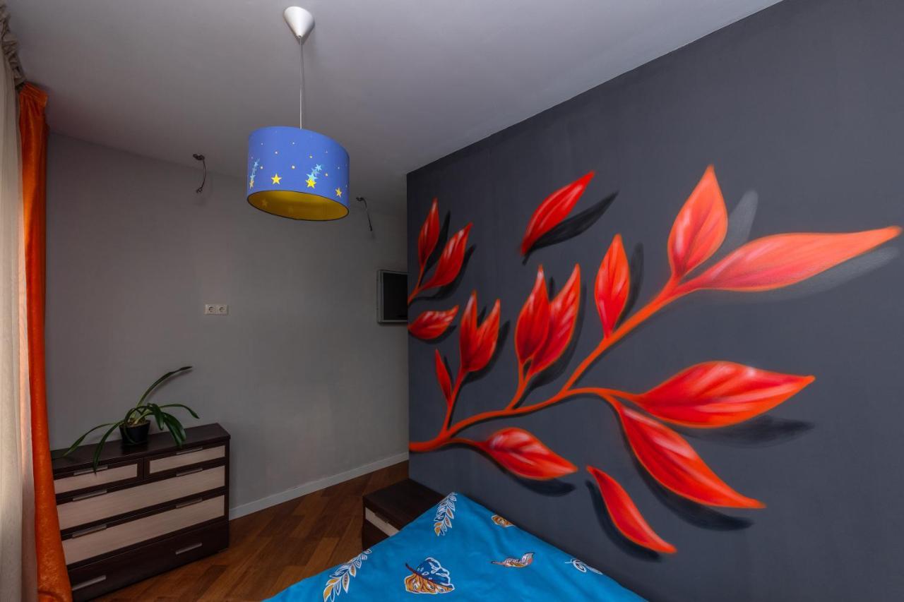 Wanderlust Boutique Hostel Almaty Exterior photo